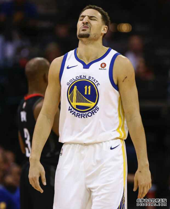 汤普森三分球命中数排联盟第一 水花兄弟三分为何如此准 汤普森三分球命中数排联盟第一 水花兄弟三分为何如此准